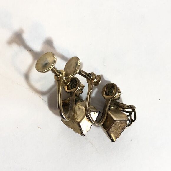 Vintage Filigree Leaf Earrings, Gold Tone Screwback Black Glass White Rhinestone - Picture 6 of 6
